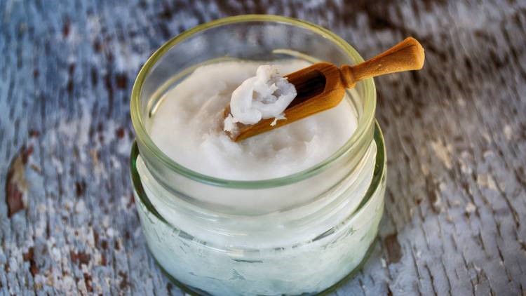 7 ways you can add coconut oil to your beauty routine